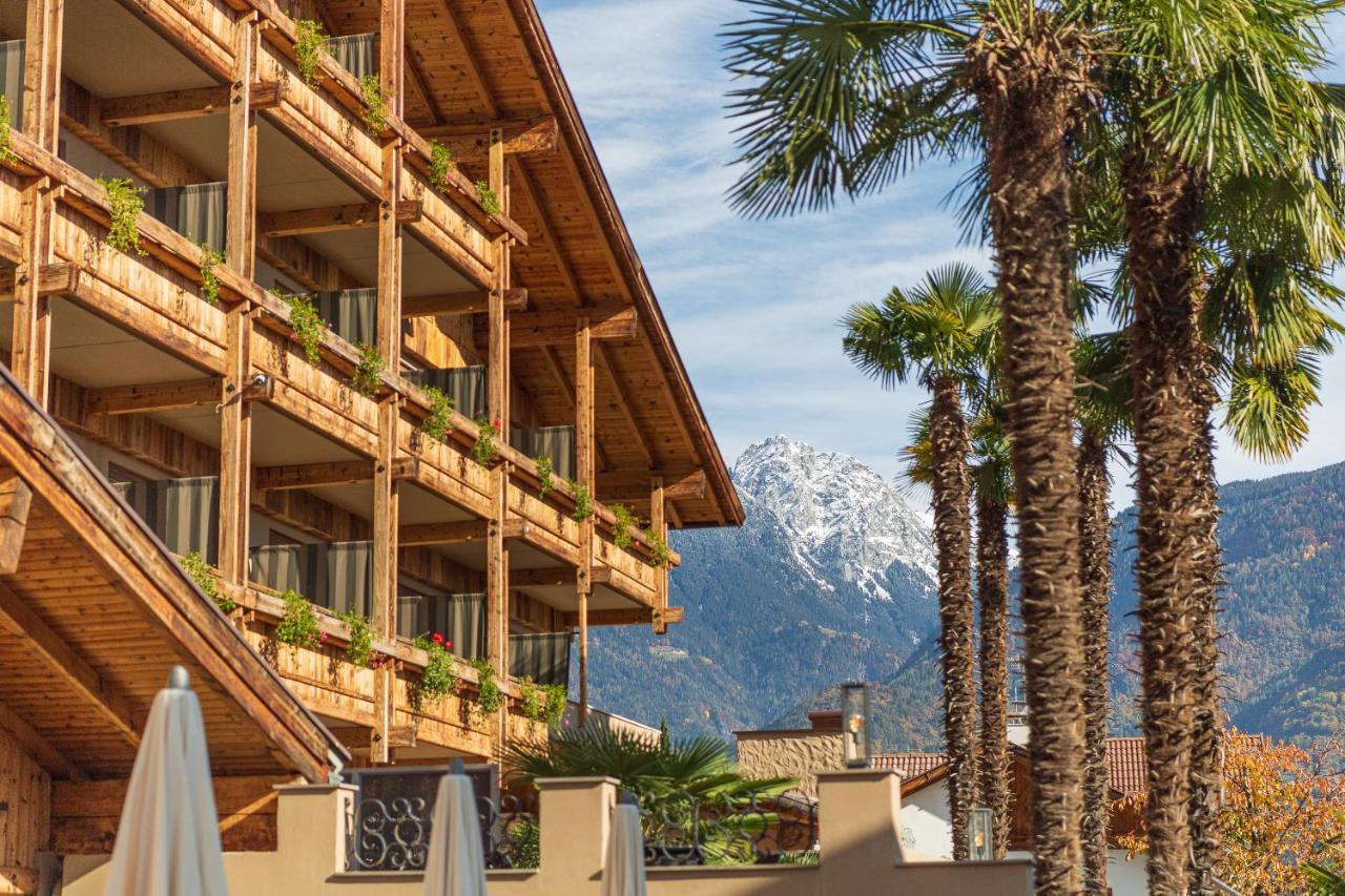 Mondi Hotel Tscherms Bagian luar foto