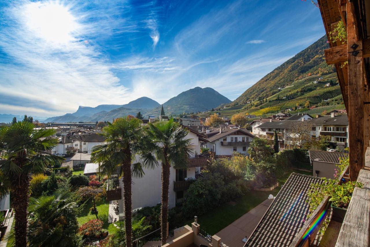 Mondi Hotel Tscherms Bagian luar foto