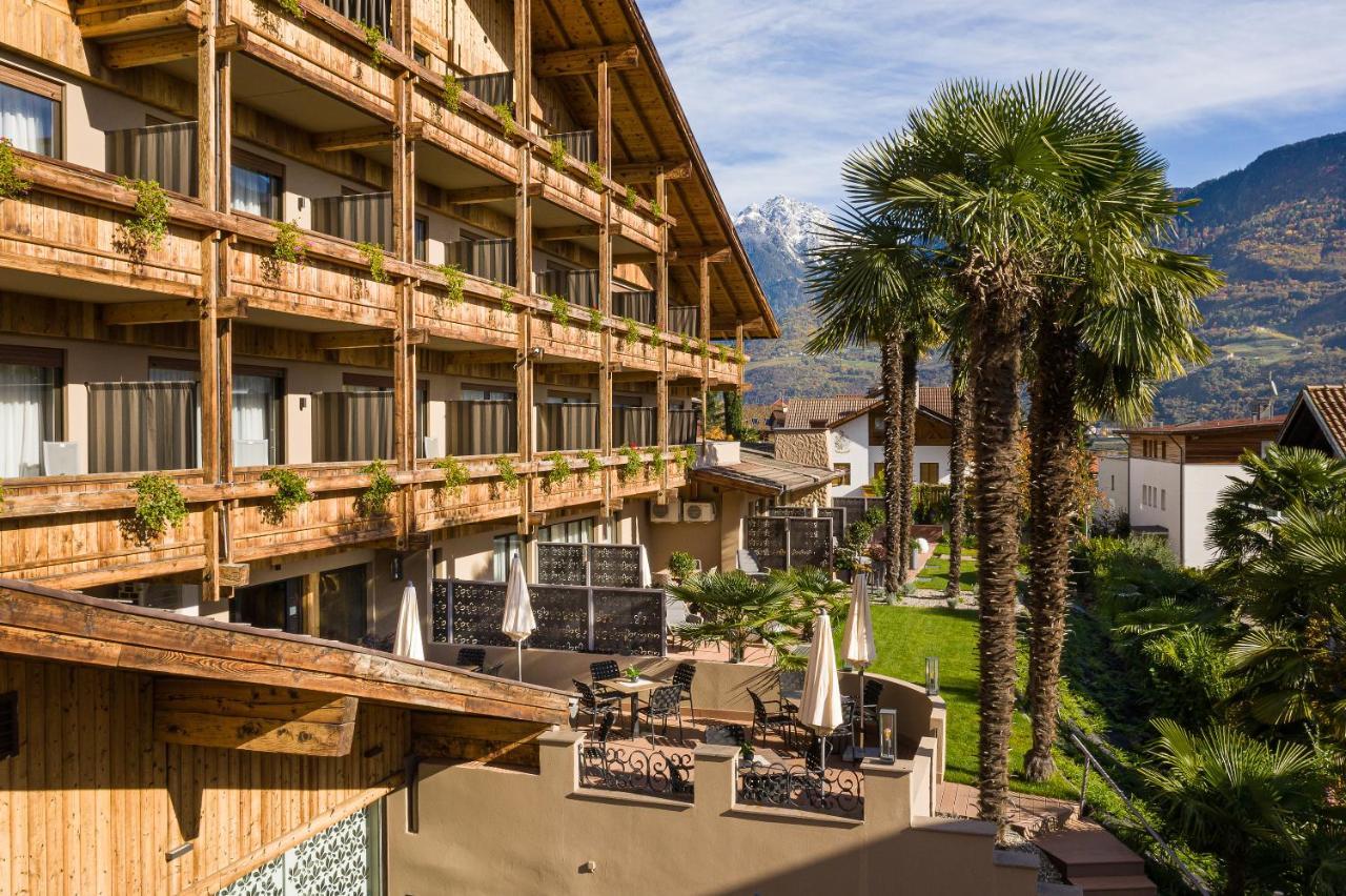 Mondi Hotel Tscherms Bagian luar foto
